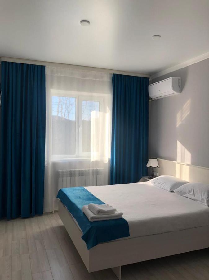 Hanym Hotel Atirau Kültér fotó